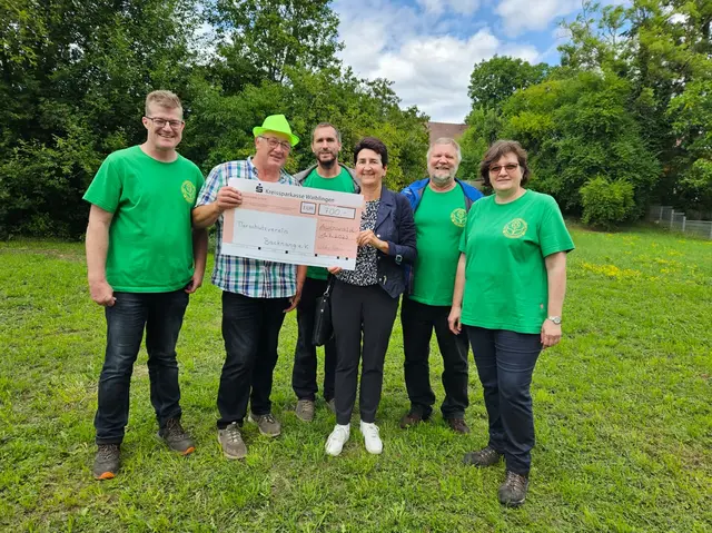 Der OGV Oberbrüden spendet an den Tierschutzverein Backnang